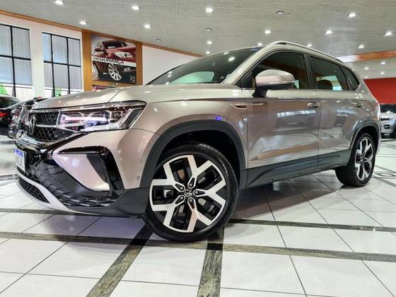 VOLKSWAGEN TAOS 1.4 250 TSI TOTAL FLEX HIGHLINE AUTOMÁTICO VOLKSWAGEN TAOS 1.4 250 TSI TOTAL FLEX HIGHLINE AUTOMÁTICO